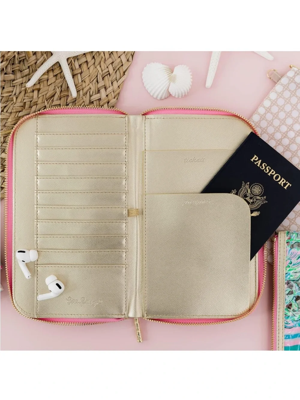 New Lilly Pulitzer Pink Floral Zip Wristlet Travel Wallet Passport Holder